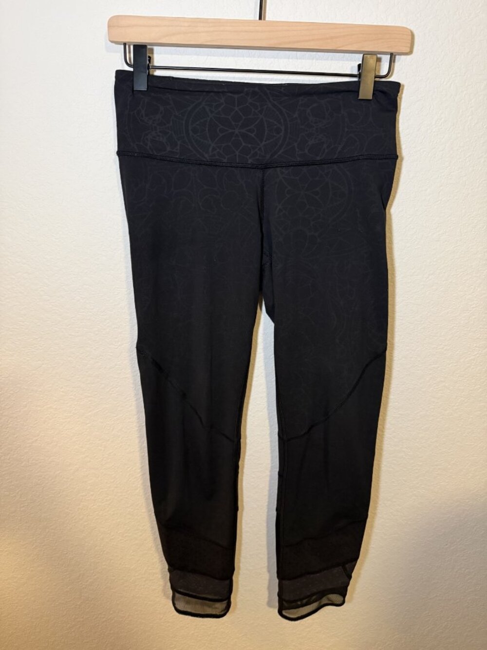 Lululemon Black Tonal Floral Crop Leggings Mesh Hem Yoga Pants